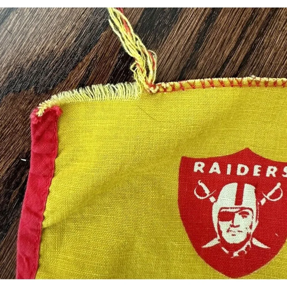 Vintage 60's 70's NFL Sears Cotton Poplin Bedspread/Blanket Football Full/Dbl‎